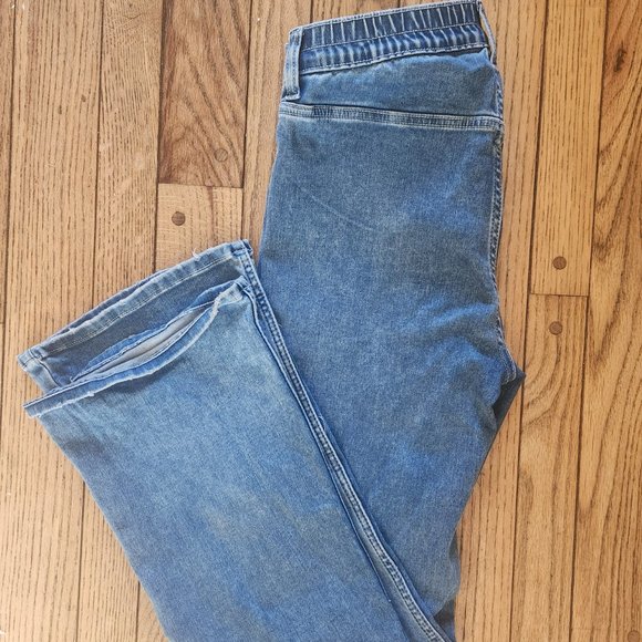 Aerie Pull On Baby Flare Jeans - Size Small (fits size 4 & 6) - Picture 3 of 6
